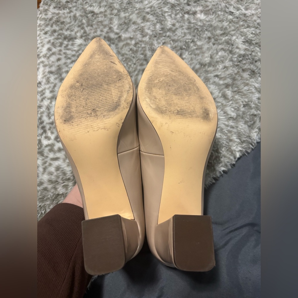 14th & Union Elegant Nude Block Heel Pumps - Picture 5 of 7